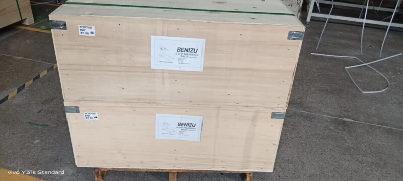 BENIZU 5HP Commercial TREADMILL BNQ7